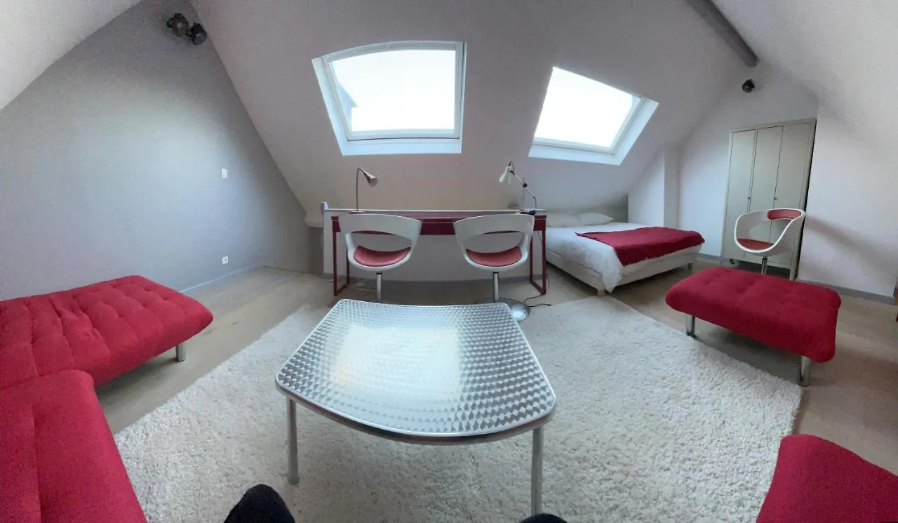 Le Village D'Ezra Anderlecht Guest house